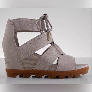 NEW Sorel Joanie II lace up wedge sandals!! Gorgeous pale gray/taupe